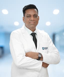 Dr. Manish Aggarwal